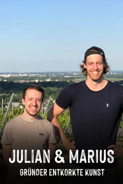 Julian & Marius in einem Weinberg bei Mainz